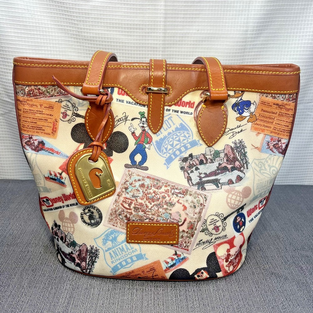 Dooney And Bourke Walt Disney World 40th Anniversary Bucket Tote Sholder Bag EUC